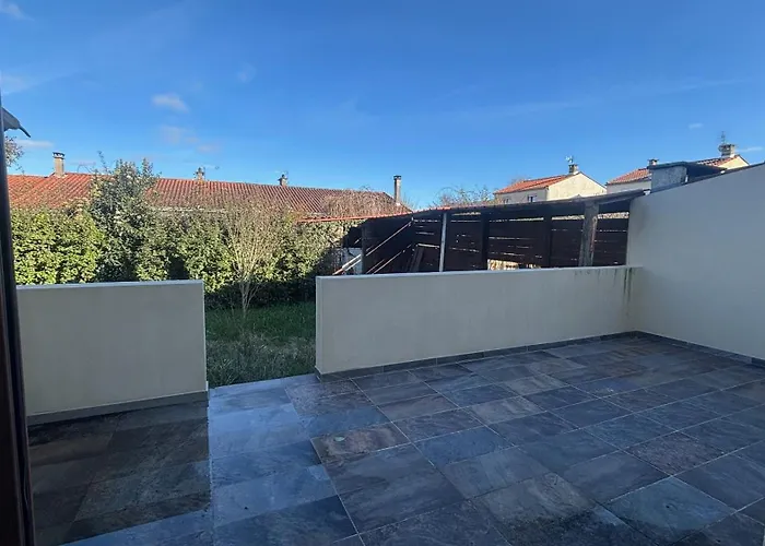 Maison Standing 5 Jardin Et Garage Aussillon